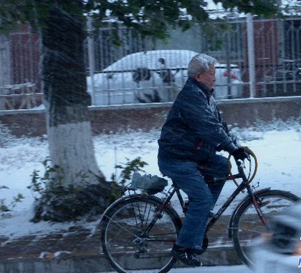 我的家乡下雪了，冬天又来了！