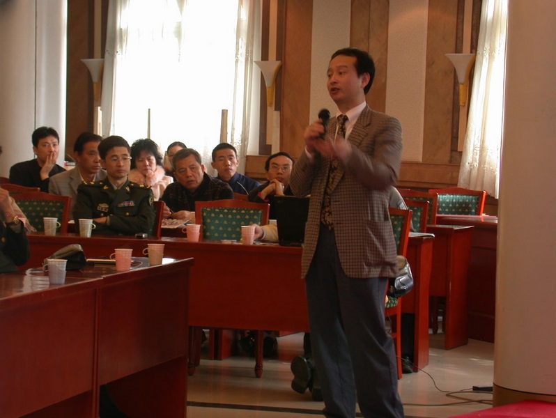 重庆肝移植受者联谊会　北京肝友代表贺新生