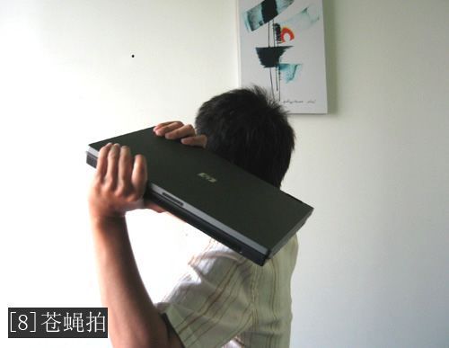 [贴图]目瞪口呆!笔记本最变态12种用法