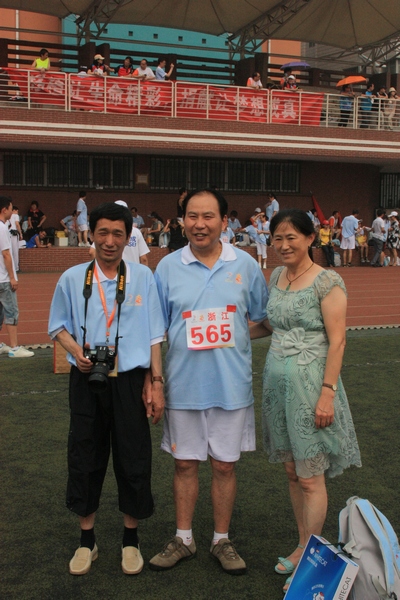 这个赛场每个人都是冠军！大家还有其他反映运动会各方面的照片可在此帖下发