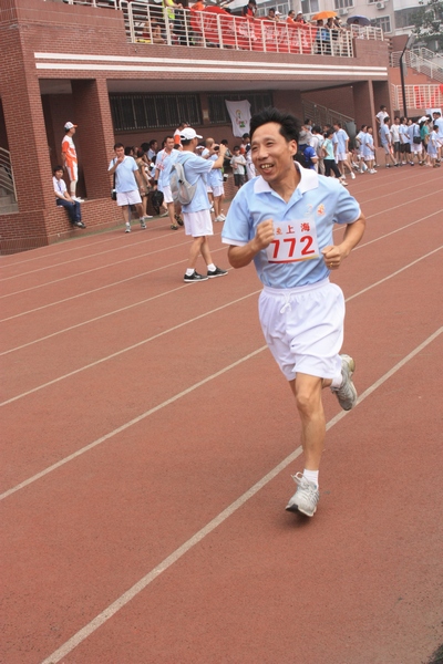 这个赛场每个人都是冠军！大家还有其他反映运动会各方面的照片可在此帖下发